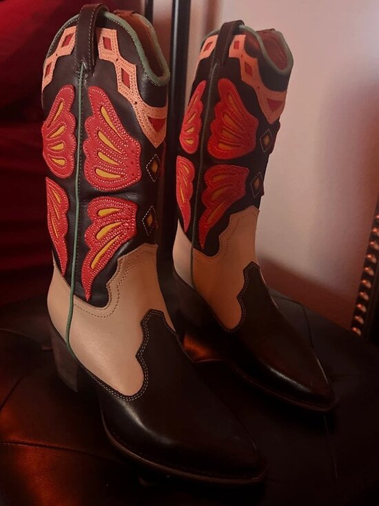 Steve Maddenㅤ Shoes - Steve Madden Size 7 Butterfly Cowboy Boots
